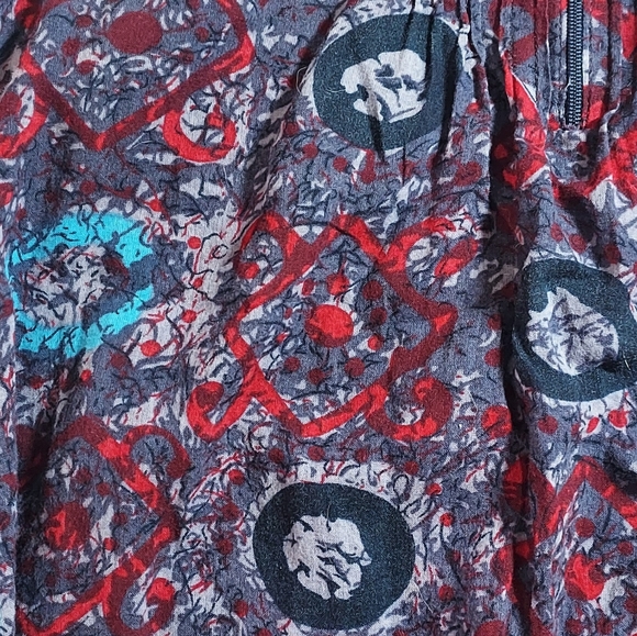 Blouse - Picture 7 of 8